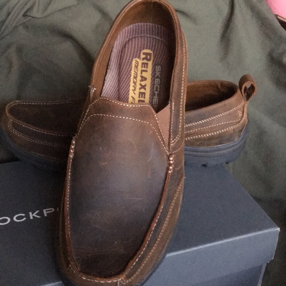 Skechers relax fit Dendro